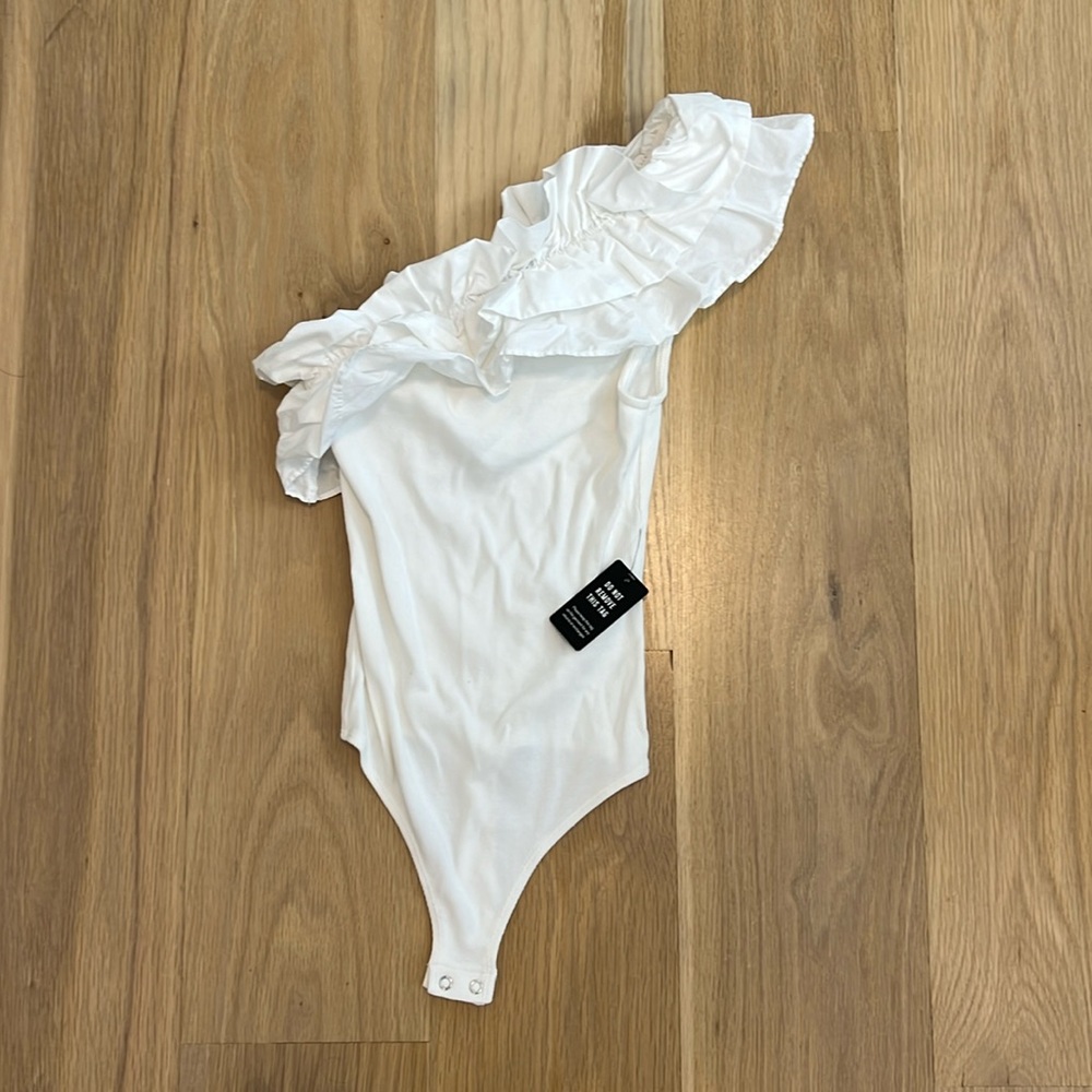 White express one shoulder bodysuit